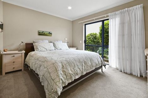 Photo of property in 12 Phoenicia Court, The Gardens, Auckland, 2105