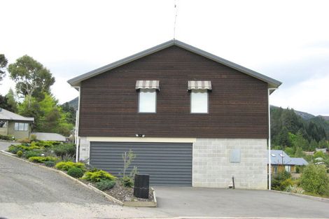 Photo of property in 56 Saint James Avenue, Hanmer Springs, 7334