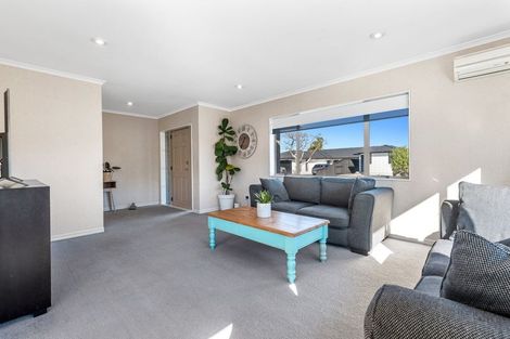 Photo of property in 6 Poinsettia Place, Mount Maunganui, 3116