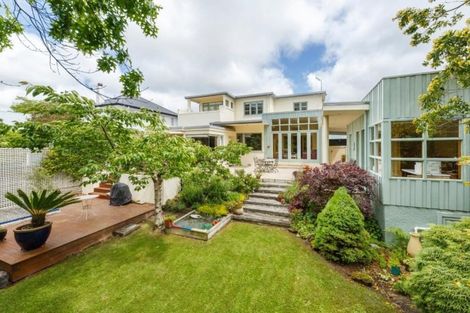 Photo of property in 71 Jickell Street, Hokowhitu, Palmerston North, 4410