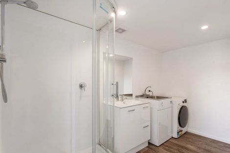 Photo of property in 2/4 Nova Place, Christchurch Central, Christchurch, 8011