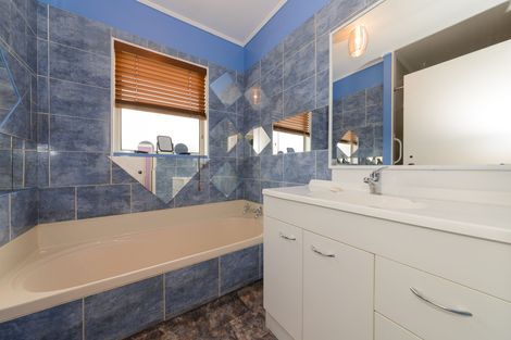 Photo of property in 14 Phillips Street, Sanson, 4817