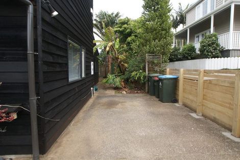 Photo of property in 42a Hill Street, Onehunga, Auckland, 1061