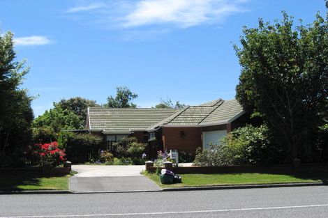 Photo of property in 462 Avonhead Road, Avonhead, Christchurch, 8042