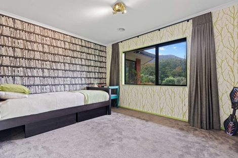 Photo of property in 36 Caulfield Place, Pukehangi, Rotorua, 3015