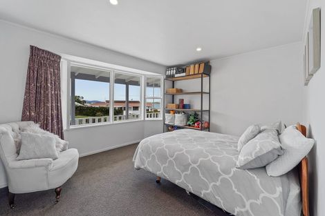 Photo of property in 6 Tamatea Drive, Snells Beach, 0920