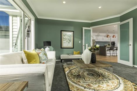 Photo of property in 21 Bellamont Street, Kumeu, 0810