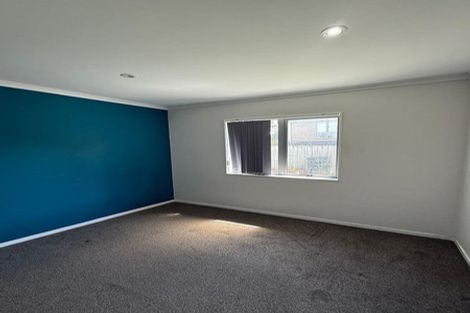 Photo of property in 53 Pomaria Road, Henderson, Auckland, 0610