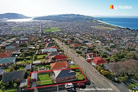 Photo of property in 98 Middleton Road, Kew, Dunedin, 9012