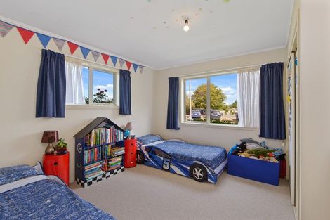 Photo of property in 10 Coleman Place, Darfield, 7510