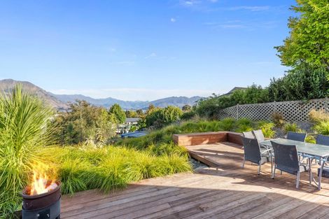 Photo of property in 9 Mulberry Lane, Wanaka, 9305