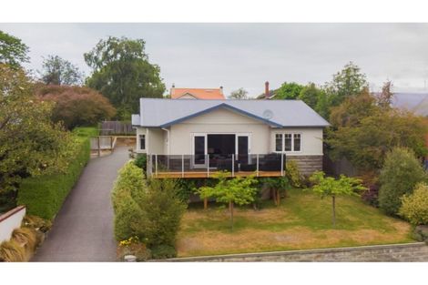 Photo of property in 16 Grasmere Street, Waimataitai, Timaru, 7910