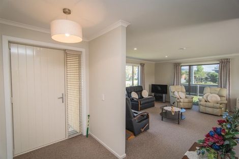 Photo of property in 36 Rhodes Street, Waimate, 7924