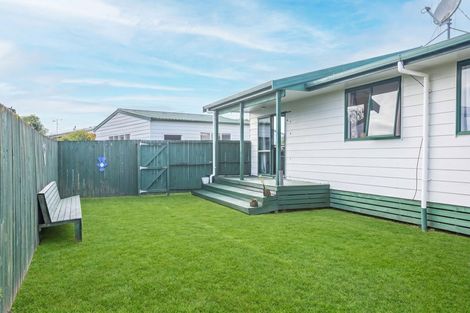 Photo of property in 5 Pringle Place, Nawton, Hamilton, 3200