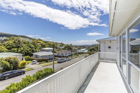 Photo of property in 19 Pembroke Street, Tawa, Wellington, 5028