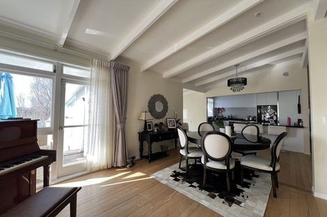 Photo of property in 1/44 Deuxberry Avenue, Northcote, Auckland, 0627