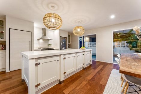 Photo of property in 1a Agathis Avenue, Mairangi Bay, Auckland, 0630