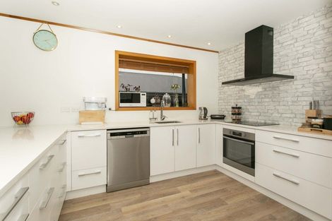 Photo of property in 15 Tarbottons Road, Tinwald, Ashburton, 7700