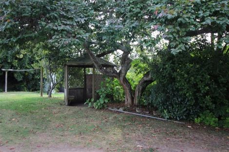 Photo of property in 5 Oxford Street, Tirau, 3410