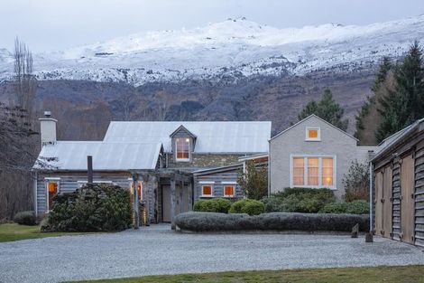 Photo of property in 25 Mooney Road, Speargrass Flat, Queenstown, 9371