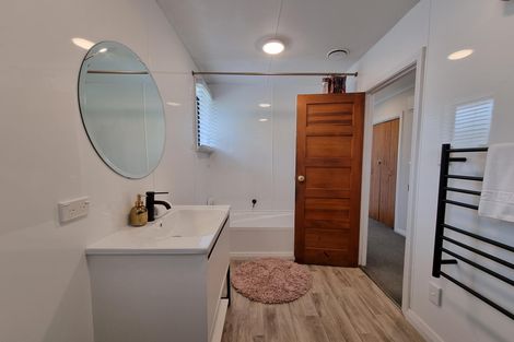 Photo of property in 34 Aorangi Crescent, Lake Tekapo, 7999