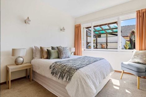 Photo of property in 2/208 Waimairi Road, Ilam, Christchurch, 8041