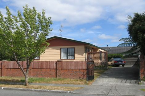 Photo of property in 7 Memphis Grove, Totara Park, Upper Hutt, 5018