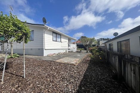 Photo of property in 1/43 Eastglen Road, Glen Eden, Auckland, 0602