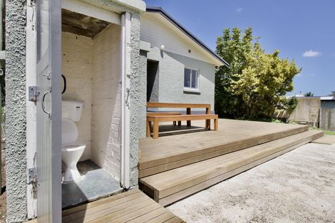 Photo of property in 170 Great South Road, Huntly, 3700