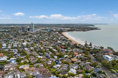 Photo of property in 3 Arthur Crescent, Hauraki, Auckland, 0622