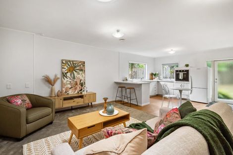 Photo of property in 43 Stredwick Drive, Torbay, Auckland, 0630