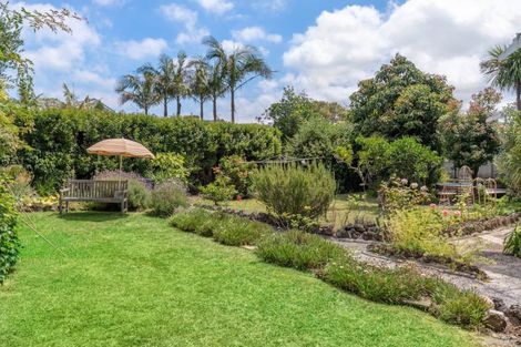 Photo of property in 7a Audrey Road, Takapuna, Auckland, 0620