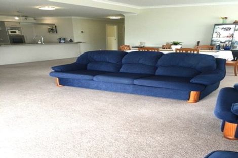 Photo of property in 118 Landmark Terrace, Orewa, 0931