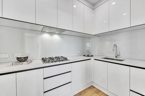 Photo of property in 10 Lumber Rise, Swanson, Auckland, 0614