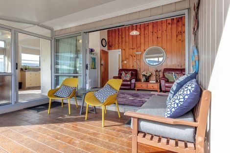 Photo of property in 102b Sharyn Place, Whangamata, 3620