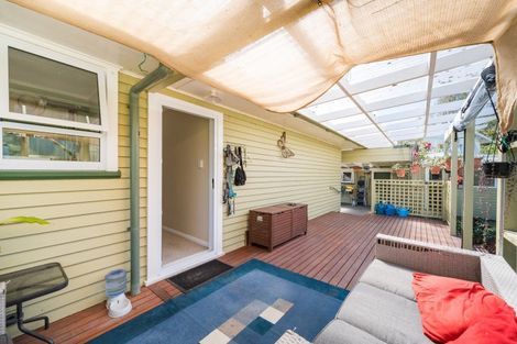 Photo of property in 18 Belvedere Crescent, Takaro, Palmerston North, 4412