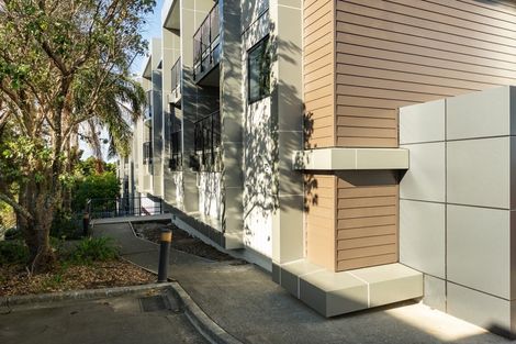 Photo of property in 9/241 Hinemoa Street, Birkenhead, Auckland, 0626