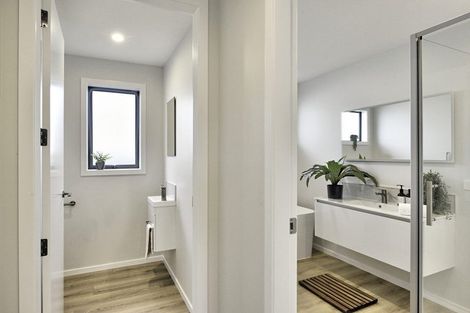 Photo of property in 14 Hereford Drive, Carterton, 5713