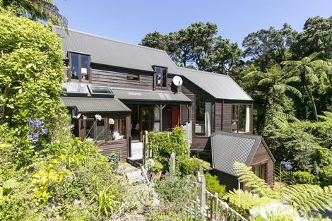 Photo of property in 30 Delhi Crescent, Khandallah, Wellington, 6035