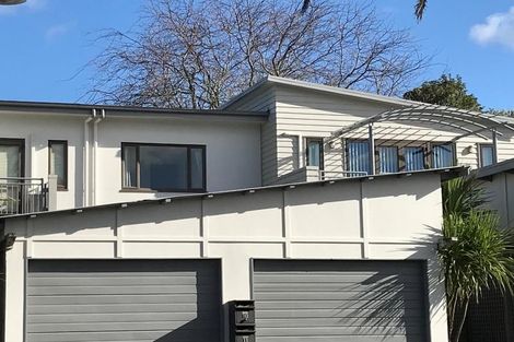 Photo of property in The Grange, 11/92 Bush Road, Albany, Auckland, 0632