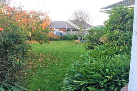 Photo of property in 13 Hillary Crescent, Upper Riccarton, Christchurch, 8041