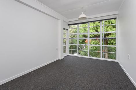 Photo of property in 146 Glenmore Street, Northland, Wellington, 6012