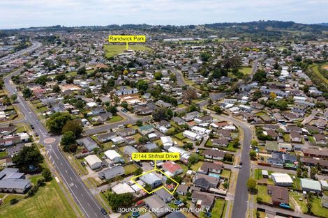 Photo of property in 2/144 Shifnal Drive, Randwick Park, Auckland, 2105