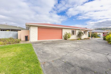 Photo of property in 99 Wharerangi Road, Greenmeadows, Napier, 4112