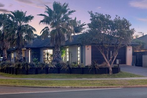 Photo of property in 618 Gloucester Road, Papamoa Beach, Papamoa, 3118