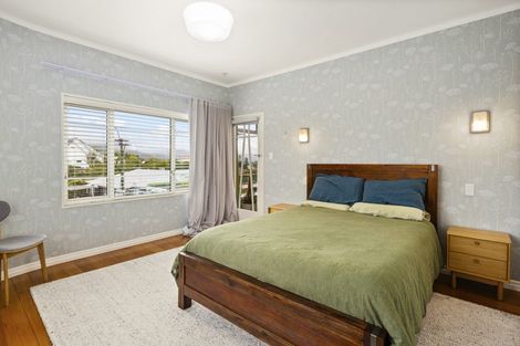 Photo of property in 107 Karori Road, Karori, Wellington, 6012