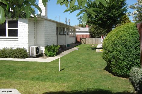 Photo of property in 5 Woodbury Street, Avonhead, Christchurch, 8042