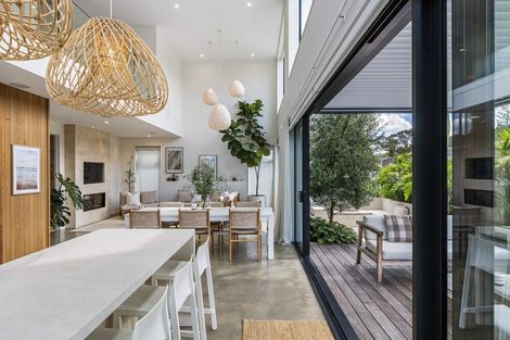 Photo of property in 476 Hibiscus Coast Highway, Orewa, 0931