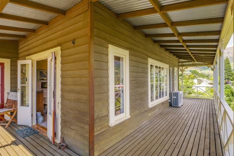 Photo of property in 83 Youghal Street, Wanaka, 9305