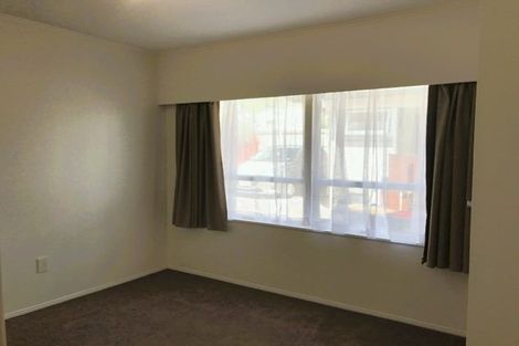 Photo of property in 2/25 Wellington Street, Papakura, 2110